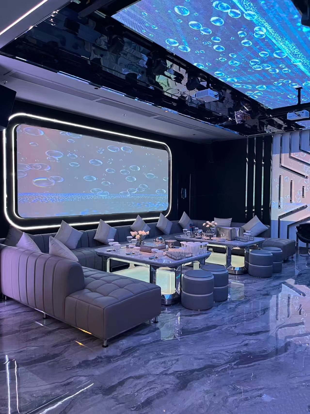 北京朝阳区商务ktv预定房间，等你来唱翻！